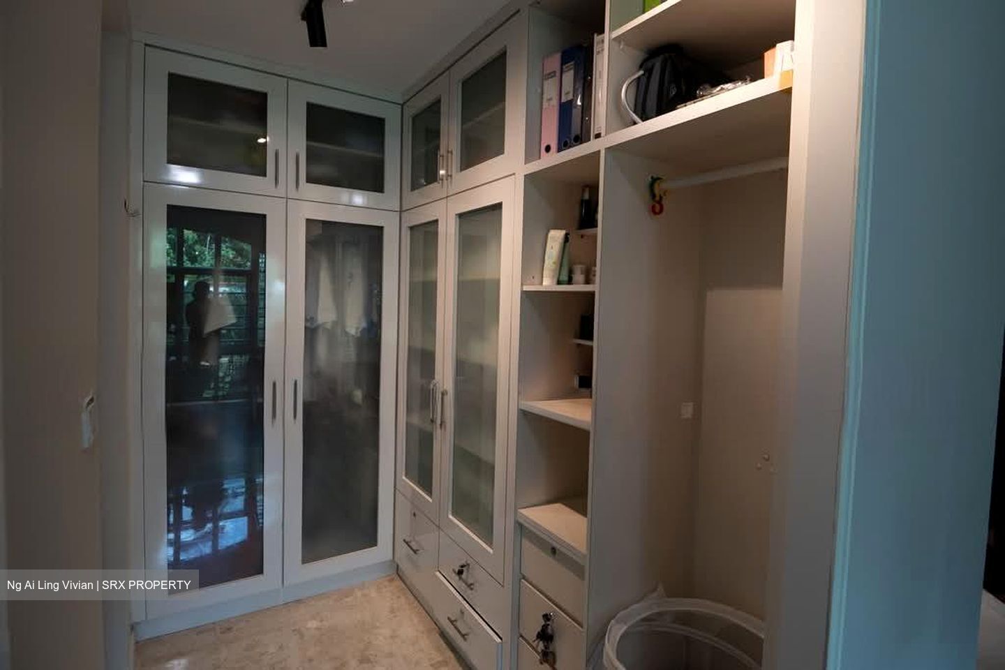 Sunrise Gardens (D28), Condominium #558138741